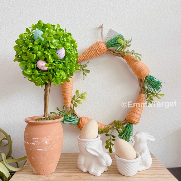 Target Bullseye Easter 2024 Carrots Wreath, Bunny Bundle Set of 6 - Picture 3 of 5